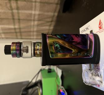 SMOK Scar mod with extra tank and charger inside box